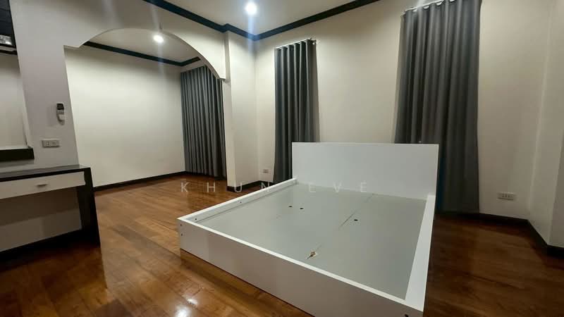 Detached House for Rent in Phra Khanong Ekkamai company register allowed (SPSEVE1765), Bangkok, ปรีดีพนมยงค์ 25, Phra Kanong Nua, Watthana, Bangkok, 3 Bedrooms, 388 sqm, Single Detached House For Rent, by Khun Eve, 500180353 - DDproperty.com