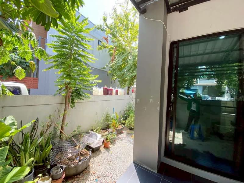 ขาย ทาวน์เฮ้าส์ หลังมุม หมู่บ้าน เปี่ยมสุข S-GATE แจ้งวัฒนะ-กาญจนาภิเษก, Nonthaburi, Lahan, Bang Bua Thong, Nonthaburi, 3 Bedrooms, 90 sqm, Townhouse For Sale, by กรณวัสส์ กัณฑวัสส์วงส์, 500180355 - DDproperty.com