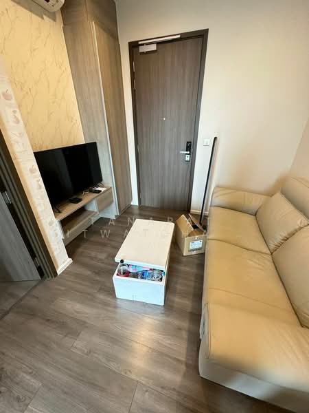 Whizdom Essence, Bangkok, 5 Piyabutr 1 Alley, Bang Chak, Phra Khanong, Bangkok, 1 Bedroom, 34 sqm, Condo For Rent, by Tanapat Jitwatcharakomol, 500180363 - DDproperty.com