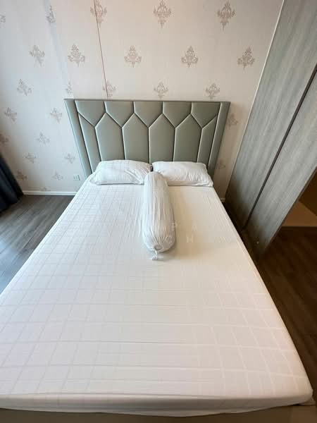 Whizdom Essence, Bangkok, 5 Piyabutr 1 Alley, Bang Chak, Phra Khanong, Bangkok, 1 Bedroom, 34 sqm, Condo For Rent, by Tanapat Jitwatcharakomol, 500180363 - DDproperty.com