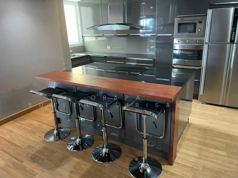 Tai Ping Towers, Bangkok, 582 Soi Sukhumvit 63, Khlong Tan Nua, Watthana, Bangkok, 4 Bedrooms, 231 sqm, Condo For Sale, by Orapa Sumetheesirisakul, 500180365 - DDproperty.com