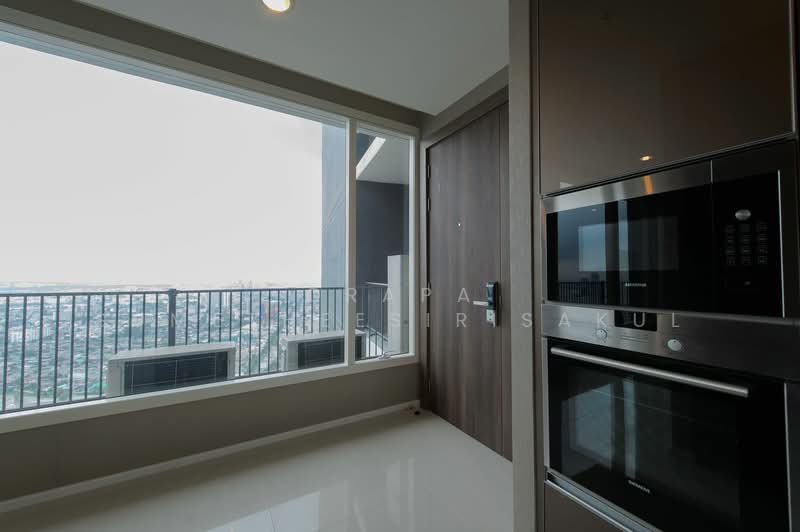 Menam Residences, Bangkok, 2088 Charoenkrung Road, Wat Prayakrai, Bang Kho Laem, Bangkok, 3 Bedrooms, 121 sqm, Condo For Sale, by Orapa Sumetheesirisakul, 500180388 - DDproperty.com