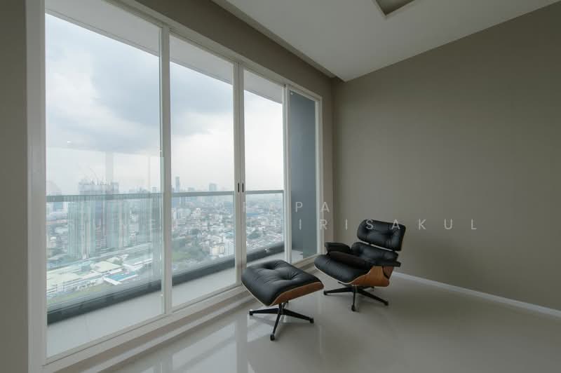 Menam Residences, Bangkok, 2088 Charoenkrung Road, Wat Prayakrai, Bang Kho Laem, Bangkok, 3 Bedrooms, 121 sqm, Condo For Sale, by Orapa Sumetheesirisakul, 500180388 - DDproperty.com