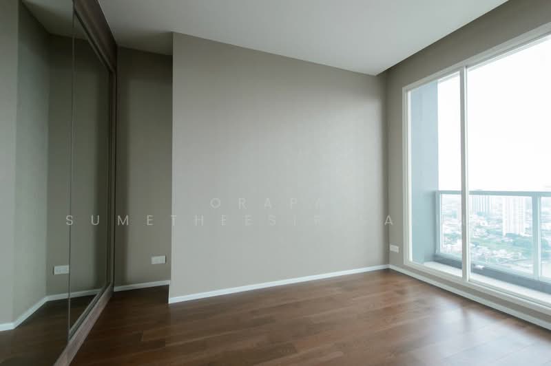 Menam Residences, Bangkok, 2088 Charoenkrung Road, Wat Prayakrai, Bang Kho Laem, Bangkok, 3 Bedrooms, 121 sqm, Condo For Sale, by Orapa Sumetheesirisakul, 500180388 - DDproperty.com