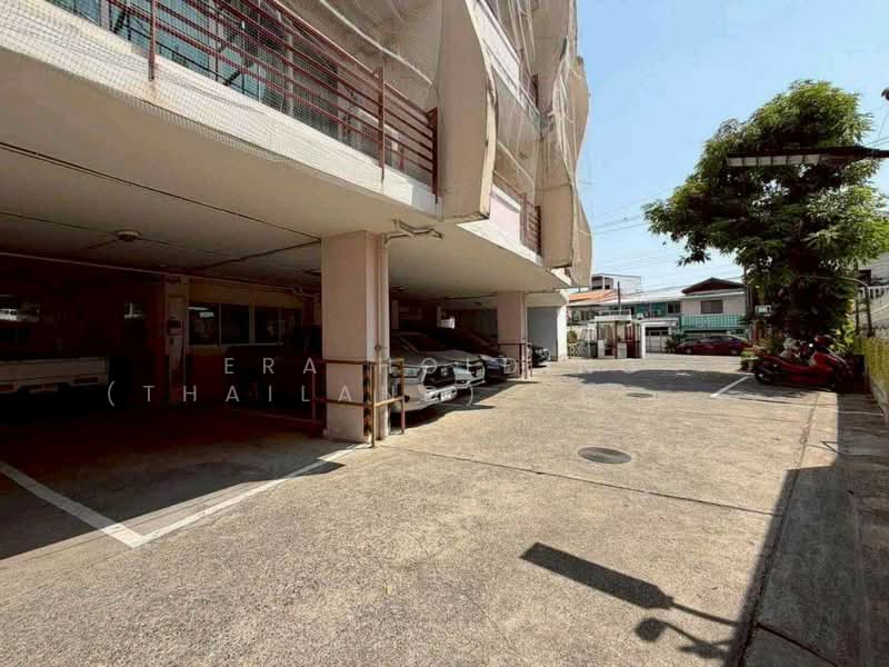 ประชาชื่น​ จตุจักร​, Bangkok, Lat Yao, Chatuchak, Bangkok, , 1,970 sqm, Shophouse For Rent, by ERA Holding (Thailand) Co., Ltd., 500180394 - DDproperty.com