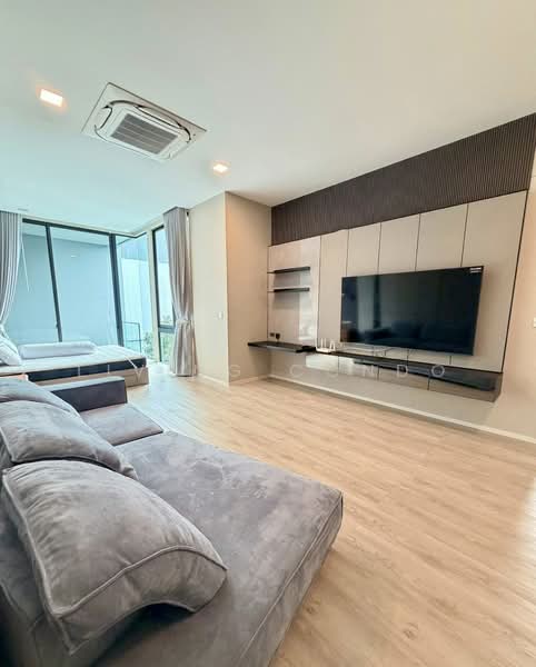 VIVE Krungthep Kreetha, Bangkok, Krungthep Kreetha Road, Saphan Sung, Saphan Sung, Bangkok, 4 Bedrooms, 421 sqm, Single Detached House For Rent, by Living Condo, 500180403 - DDproperty.com