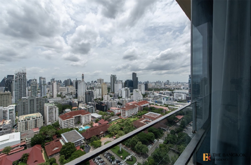 The Esse Asoke, Bangkok, 333 Soi Sukhumvit 21, Sukhumvit Road, Khlongtoei Nua, Watthana, Bangkok, 2 Bedrooms, 75 sqm, Condo For Sale, by Sirirut Havee Akehurst, 500180430 - DDproperty.com