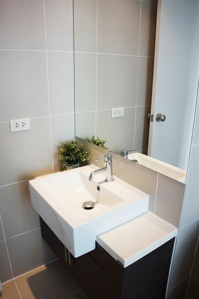 Noble Remix 2 Thonglor, กรุงเทพ, 776 ซอยสุขุมวิท 36 ถนนสุขุมวิท, คลองตัน, คลองเตย, กรุงเทพ, 44 ตร.ม., คอนโด ให้เช่า, โดย Pavana Sirikogar, 500180450 - DDproperty.com