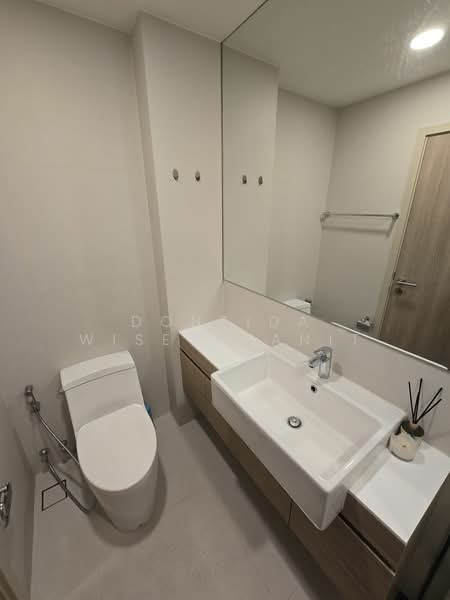 Noble Ambience Sukhumvit 42, Bangkok, 55 Suk Chai Alley, Khong Tan, Khlong Toei, Bangkok, Studio, 27 sqm, Condo For Rent, by Dontida Wisetphanit, 500180477 - DDproperty.com