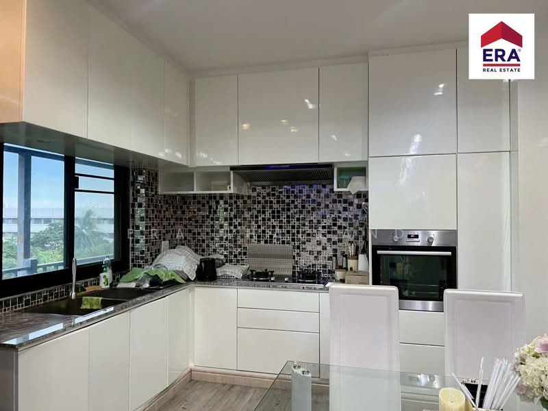 ขายโรงแรมหรู ระดับ 3 ดาว ใจกลางเมืองอุดรธานี พื้นที่ 305.7 ตร.ว., Udon Thani, Mak Khaeng, Muang Udon Thani, Udon Thani, , 1,000 sqm, Business For Sale, by ERA Thailand, 500180530 - DDproperty.com