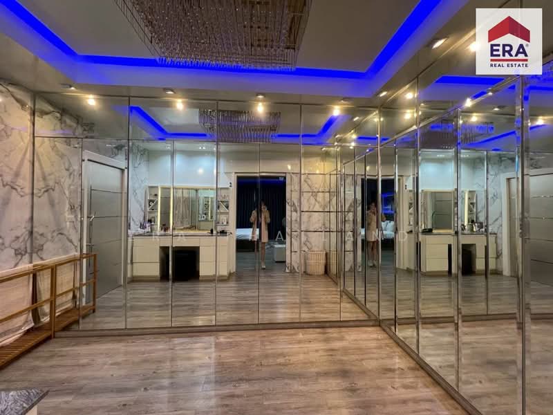 ขายโรงแรมหรู ระดับ 3 ดาว ใจกลางเมืองอุดรธานี พื้นที่ 305.7 ตร.ว., อุดรธานี, หมากแข้ง, เมืองอุดรธานี, อุดรธานี, 1,000 ตร.ม., กิจการ ขาย, โดย ERA Thailand, 500180530 - DDproperty.com