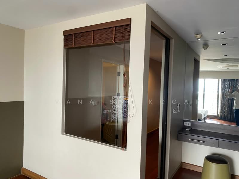 State Tower, Bangkok, 1055 Silom Road, Silom, Bang Rak, Bangkok, 1 Bedroom, 68 sqm, Condo For Rent, by Pavana Sirikogar, 500180544 - DDproperty.com