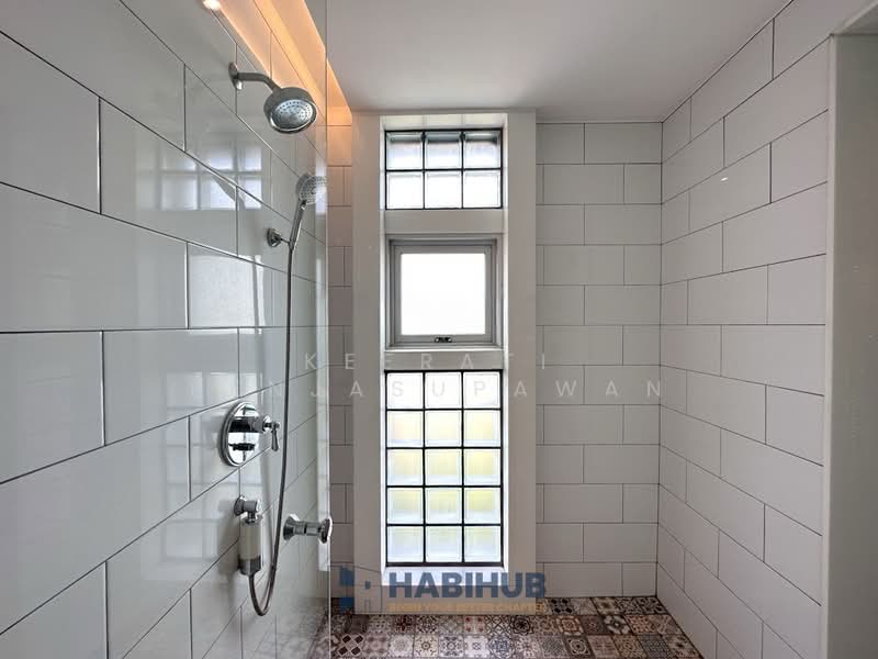 Penthouse Condominium 3, Bangkok, Sukhumvit 65, Phra Kanong Nua, Watthana, Bangkok, 4 Bedrooms, 235 sqm, Condo For Sale, by Keerati Benjasupawan, 500180597 - DDproperty.com