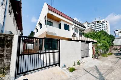 ขาย - ถาวรนิเวศน์ 2, กรุงเทพ