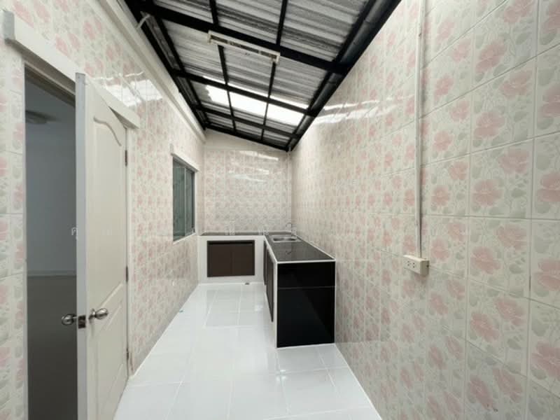 Baan Pruksa Ville 7 Khlong Song : บ้านพฤกษาวิลล์ 7 คลองสอง, ปทุมธานี, ถนนรังสิต-คลอง 2, ประชาธิปัตย์, ธัญบุรี, ปทุมธานี, 98 ตร.ม., ทาวน์เฮ้าส์ ขาย, โดย คุณ ปัณณณัฐ ( ปัณณ์ ), 500180614 - DDproperty.com