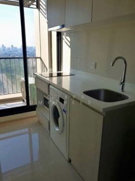 Life Asoke, Bangkok, Asoke-Dindang Road, Bang Kapi, Huai Khwang, Bangkok, 1 Bedroom, 30 sqm, Condo For Sale, by Orapa Sumetheesirisakul, 500180633 - DDproperty.com