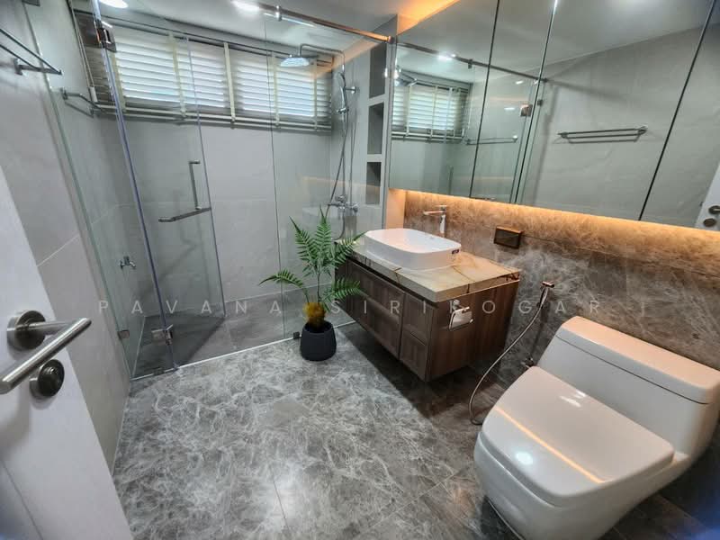 Grand Ville House 2, Bangkok, Soi Sukhumvit 19, Khlongtoei Nua, Watthana, Bangkok, 3 Bedrooms, 253 sqm, Condo For Rent, by Pavana Sirikogar, 500180635 - DDproperty.com