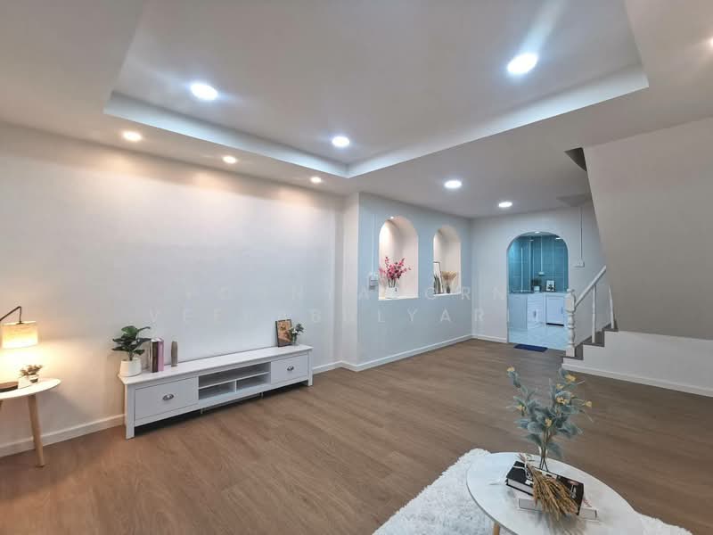 Moobaan Rung Rueang House Phahon Yothin 54, Bangkok, Theparak Road, Khlong Tanon, Sai Mai, Bangkok, 2 Bedrooms, 128 sqm, Townhouse For Sale, by Poonyaporn Veerabulyarit, 500180650 - DDproperty.com