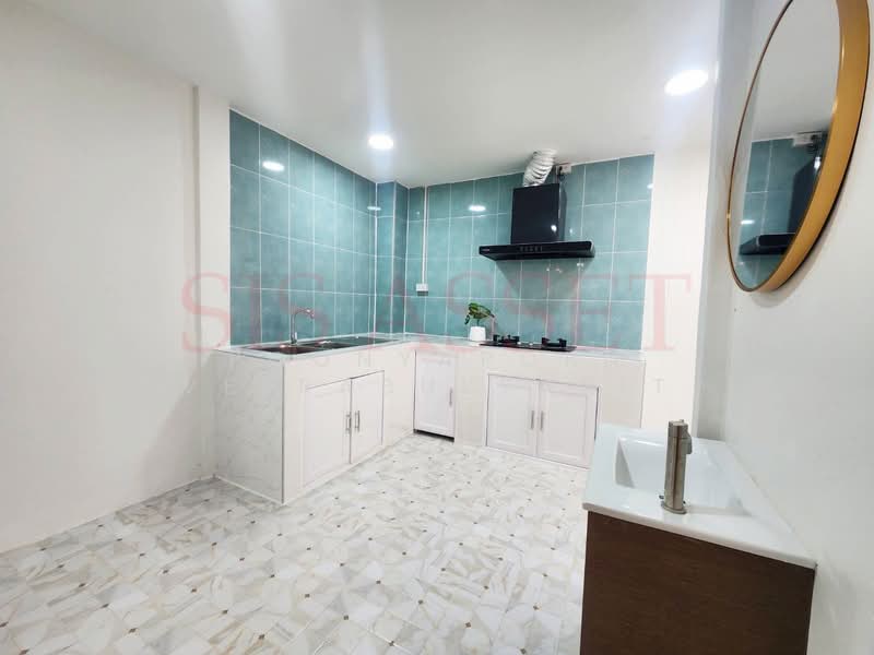 For Sale - Moobaan Rung Rueang House Phahon Yothin 54, Bangkok