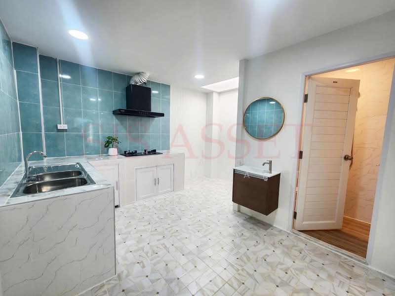 For Sale - Moobaan Rung Rueang House Phahon Yothin 54, Bangkok