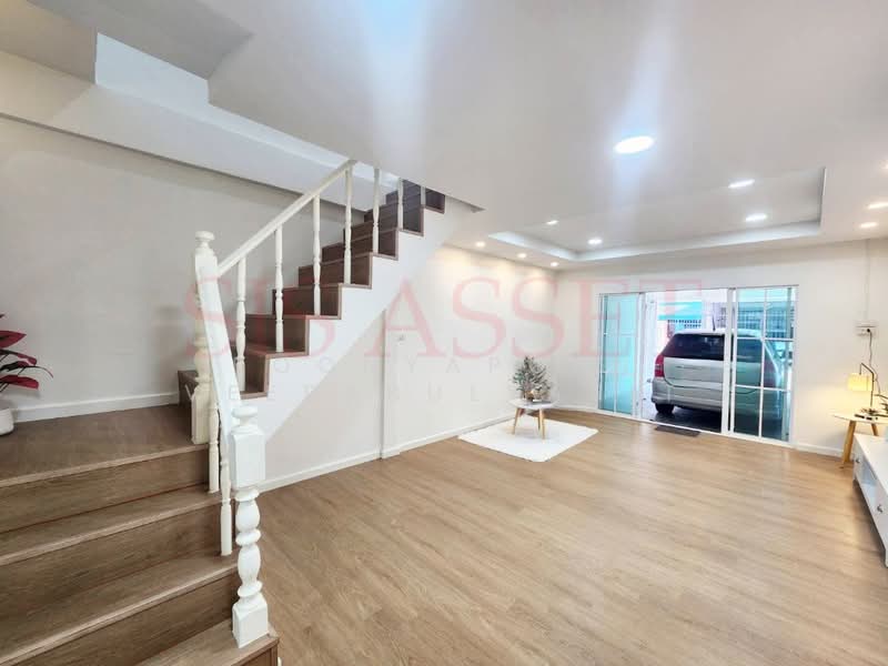 For Sale - Moobaan Rung Rueang House Phahon Yothin 54, Bangkok