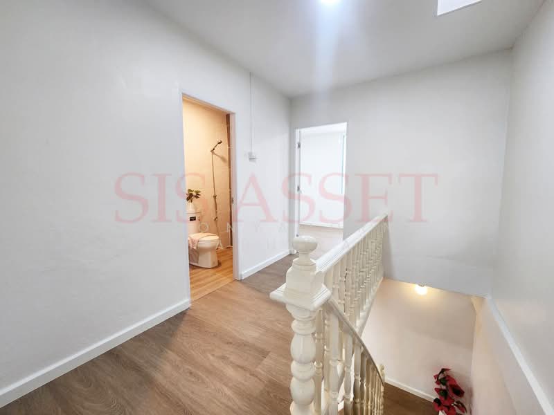 For Sale - Moobaan Rung Rueang House Phahon Yothin 54, Bangkok