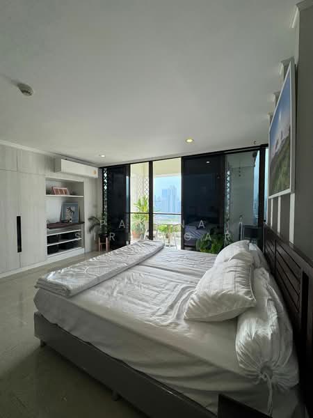 Supalai Place Sukhumvit 39, Bangkok, 175-179 Soi Sukhumvit 39 Sukhumvit Road, Khlong Tan Nua, Watthana, Bangkok, 4 Bedrooms, 409 sqm, Condo For Rent, by Pavana Sirikogar, 500180674 - DDproperty.com