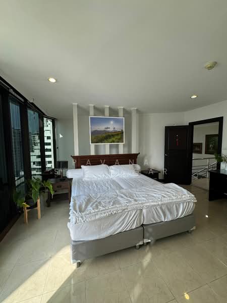 Supalai Place Sukhumvit 39, Bangkok, 175-179 Soi Sukhumvit 39 Sukhumvit Road, Khlong Tan Nua, Watthana, Bangkok, 4 Bedrooms, 409 sqm, Condo For Rent, by Pavana Sirikogar, 500180674 - DDproperty.com