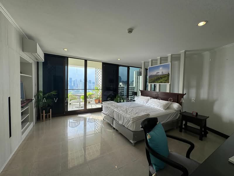 Supalai Place Sukhumvit 39, Bangkok, 175-179 Soi Sukhumvit 39 Sukhumvit Road, Khlong Tan Nua, Watthana, Bangkok, 4 Bedrooms, 409 sqm, Condo For Rent, by Pavana Sirikogar, 500180674 - DDproperty.com