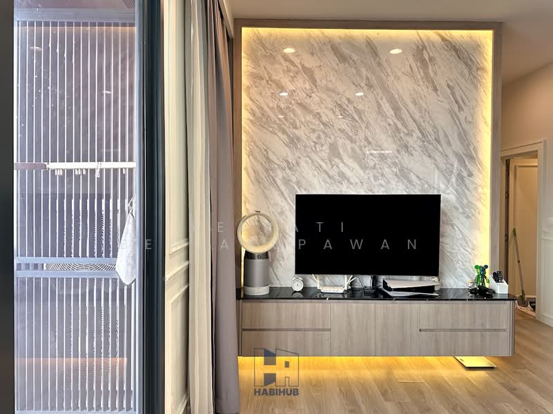 Oka Haus Sukhumvit 36, Bangkok, 3399 Rama 4 Road, Khong Tan, Khlong Toei, Bangkok, 3 Bedrooms, 87 sqm, Condo For Sale, by Keerati Benjasupawan, 500180676 - DDproperty.com