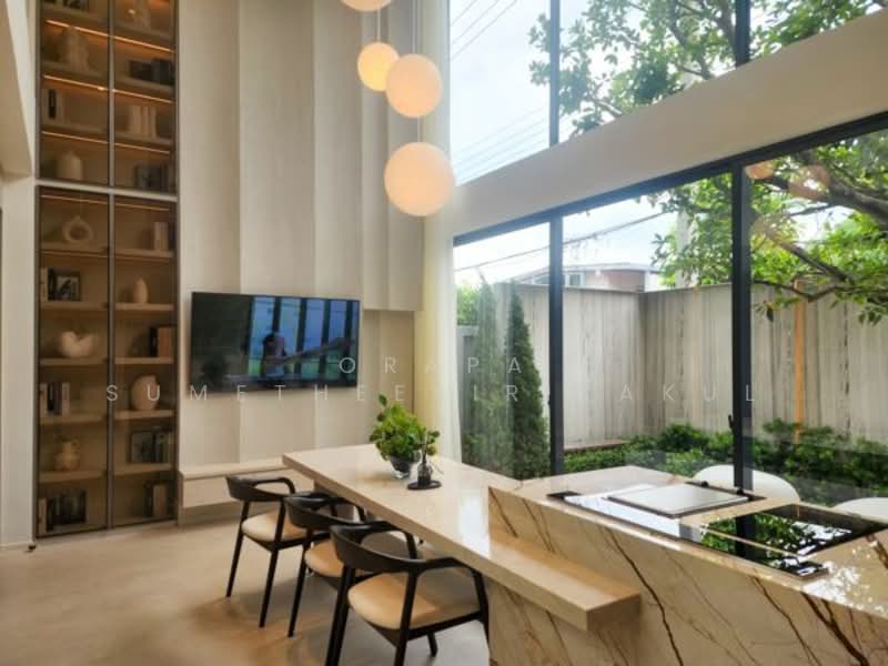 3-BR Townhouse, Bangkok, Bang Chak, Phra Khanong, Bangkok, 3 Bedrooms, 209 sqm, Townhouse For Sale, by Orapa Sumetheesirisakul, 500180677 - DDproperty.com