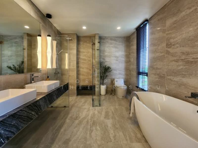 3-BR Townhouse, Bangkok, Bang Chak, Phra Khanong, Bangkok, 3 Bedrooms, 209 sqm, Townhouse For Sale, by Orapa Sumetheesirisakul, 500180677 - DDproperty.com