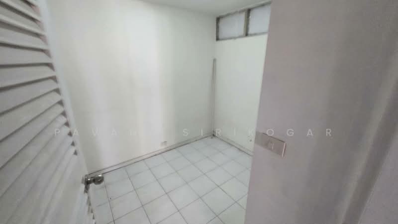 Tai Ping Towers, Bangkok, 582 Soi Sukhumvit 63, Khlong Tan Nua, Watthana, Bangkok, 5 Bedrooms, 252 sqm, Condo For Rent, by Pavana Sirikogar, 500180736 - DDproperty.com