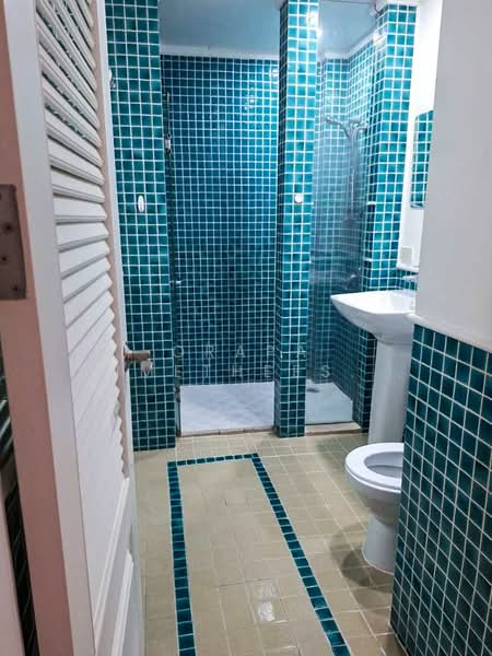 Liberty Park 2, Bangkok, 55 Soi Sukhumvit 11, Khlongtoei Nua, Watthana, Bangkok, 2 Bedrooms, 101 sqm, Condo For Sale, by Orapa Sumetheesirisakul, 500180744 - DDproperty.com