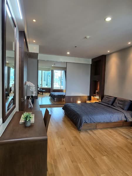 The Empire Place, Bangkok, 88 Narathiwatratchanakharin Road, Thung Maha Mek, Sathon, Bangkok, 3 Bedrooms, 157 sqm, Condo For Sale, by Orapa Sumetheesirisakul, 500180836 - DDproperty.com