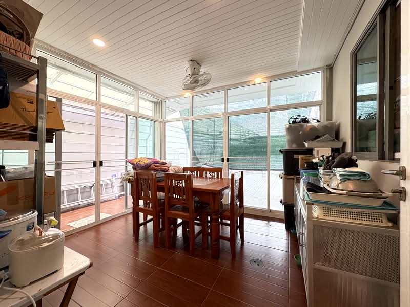 Perfect Place Rama 9-Krungthep Kreetha, Bangkok, Srinakarin - Rom Klao Road, Khlong Song Ton Nun, Lat Krabang, Bangkok, 4 Bedrooms, 175 sqm, Single Detached House For Sale, by Nutty Property, 500180869 - DDproperty.com