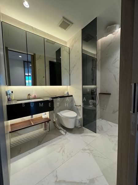 The Estelle Phrom Phong, Bangkok, 131 Soi Sukhumvit 26, Khong Tan, Khlong Toei, Bangkok, 2 Bedrooms, 102 sqm, Condo For Sale, by Orapa Sumetheesirisakul, 500180878 - DDproperty.com