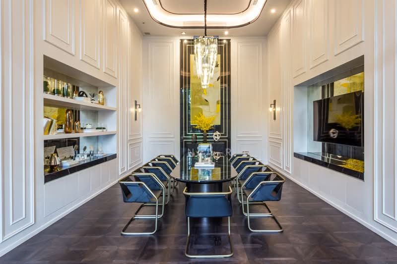 Muniq Langsuan, Bangkok, Soi Tonson, Lumphini, Pathum Wan, Bangkok, 2 Bedrooms, 96 sqm, Condo For Sale, by Prem Narula, 500180895 - DDproperty.com