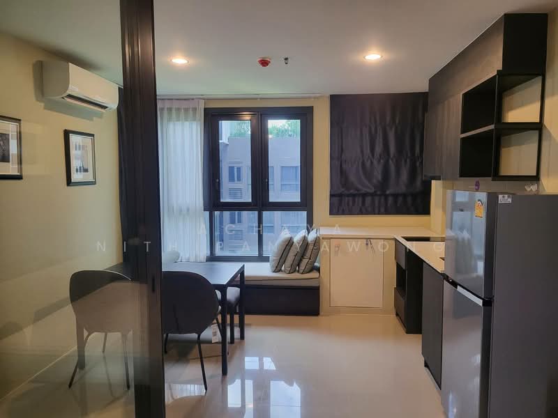 XT Huaikhwang, Bangkok, 244 Ratchadaphisek Road, Huai Khwang, Huai Khwang, Bangkok, 1 Bedroom, 30 sqm, Condo For Rent, by Achaya Nithipanyawong, 500180896 - DDproperty.com