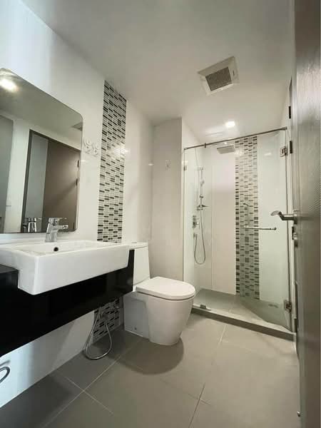 Mirage Sukhumvit 27, Bangkok, 6 Soi Sukhumvit 27, Khlongtoei Nua, Watthana, Bangkok, 1 Bedroom, 36 sqm, Condo For Rent, by Achaya Nithipanyawong, 500180918 - DDproperty.com