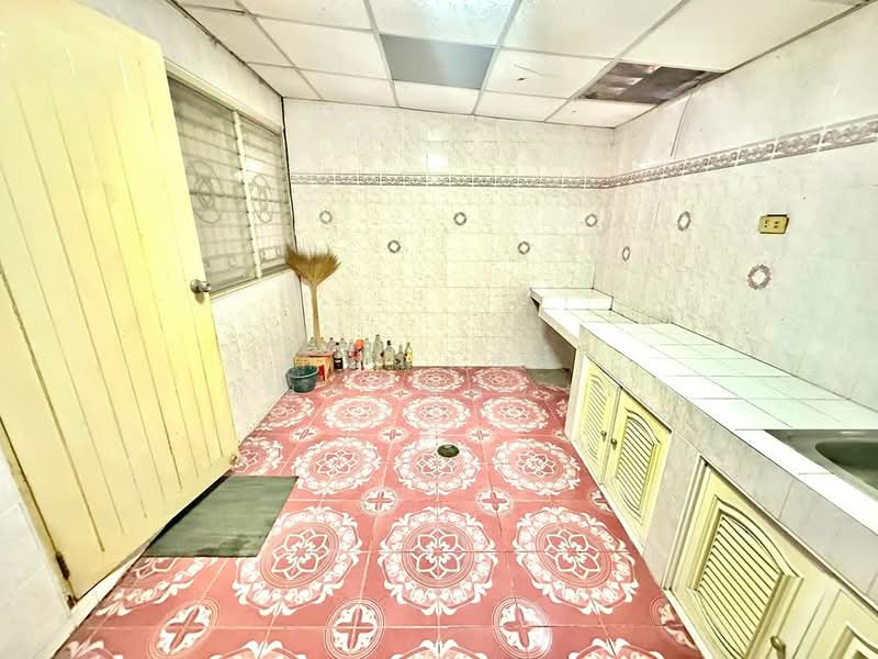 Moobaan Petchthaweesuk Petchkasem 106, Bangkok, Petchkasem Road, Nong Kang Plu, Nong Khaem, Bangkok, 2 Bedrooms, 80 sqm, Townhouse For Sale, by กรณวัสส์ กัณฑวัสส์วงส์, 500180919 - DDproperty.com