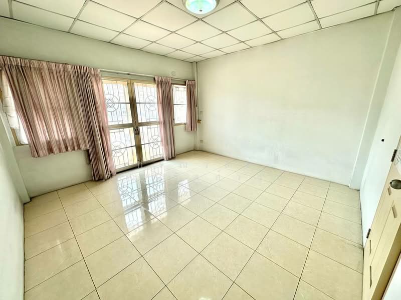 Moobaan Petchthaweesuk Petchkasem 106, Bangkok, Petchkasem Road, Nong Kang Plu, Nong Khaem, Bangkok, 2 Bedrooms, 80 sqm, Townhouse For Sale, by กรณวัสส์ กัณฑวัสส์วงส์, 500180919 - DDproperty.com