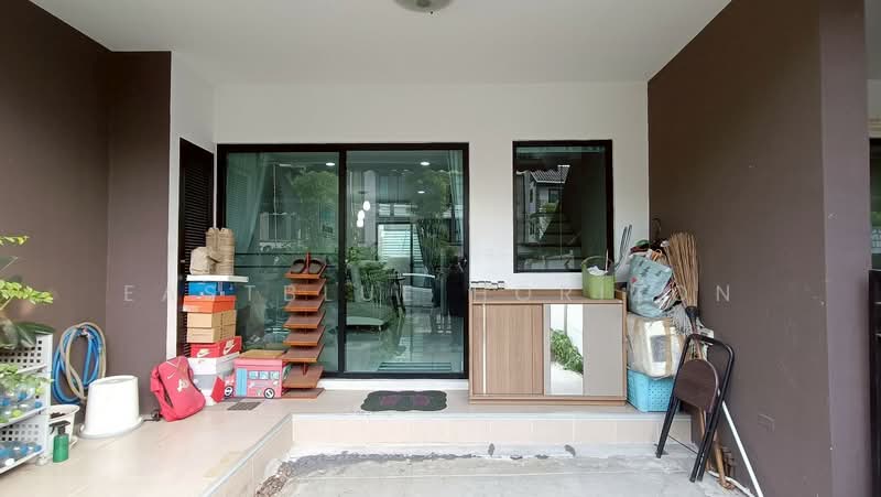 Baan Klang Muang Kalpapruek, Bangkok, Thonburi Court Road, Bang Wa, Phasi Charoen, Bangkok, 3 Bedrooms, 135 sqm, Townhouse For Sale, by Eastblue Horizon, 500180948 - DDproperty.com