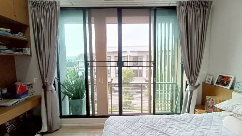 Baan Klang Muang Kalpapruek, Bangkok, Thonburi Court Road, Bang Wa, Phasi Charoen, Bangkok, 3 Bedrooms, 135 sqm, Townhouse For Sale, by Eastblue Horizon, 500180948 - DDproperty.com
