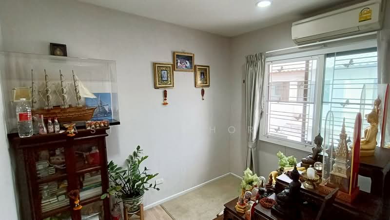 Baan Klang Muang Kalpapruek : บ้านกลางเมือง กัลปพฤกษ์, กรุงเทพ, ถนนศาลธนบุรี, บางหว้า, ภาษีเจริญ, กรุงเทพ, 135 ตร.ม., ทาวน์เฮ้าส์ ขาย, โดย Eastblue Horizon, 500180948 - DDproperty.com