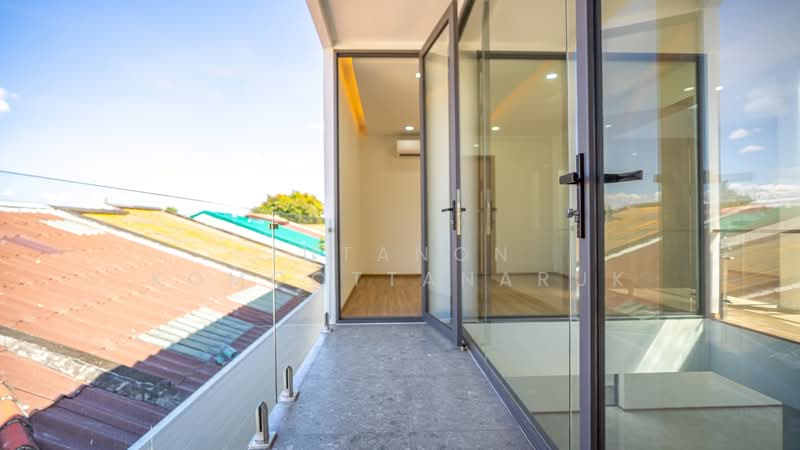 ขายบ้านเดี่ยว 2 ชั้น ในเมือง นิมมาน เชียงใหม่ ทำเลดี เดินทางสะดวก, เชียงใหม่, สุเทพ, เมืองเชียงใหม่, เชียงใหม่, 279 ตร.ม., บ้านเดี่ยว ขาย, โดย Jutanon Komoottanaruk, 500180955 - DDproperty.com