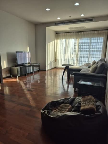 Noble Ora, Bangkok, Soi Sukhumvit 55, Sukhumvit Road, Khlong Tan Nua, Watthana, Bangkok, 2 Bedrooms, 133 sqm, Condo For Sale, by Orapa Sumetheesirisakul, 500181021 - DDproperty.com