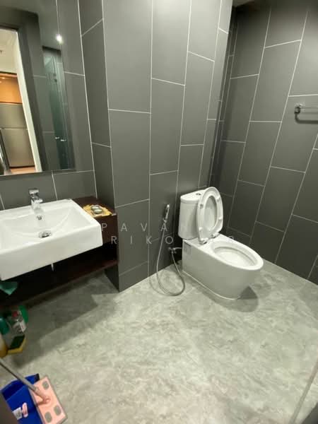 C Ekkamai, Bangkok, 888 Soi Sukhumvit 63, Sukhumvit Road, Khlong Tan Nua, Watthana, Bangkok, 2 Bedrooms, 66 sqm, Condo For Rent, by Pavana Sirikogar, 500181026 - DDproperty.com