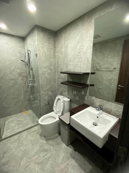 C Ekkamai, Bangkok, 888 Soi Sukhumvit 63, Sukhumvit Road, Khlong Tan Nua, Watthana, Bangkok, 2 Bedrooms, 66 sqm, Condo For Rent, by Pavana Sirikogar, 500181026 - DDproperty.com