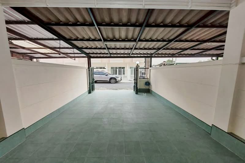 ทิพย์ ลาดพร้าว 101, Bangkok, ลาดพร้าว, Khlong Chan, Bang Kapi, Bangkok, 2 Bedrooms, 140 sqm, Townhouse For Sale, by คุณเจษ, 500181045 - DDproperty.com